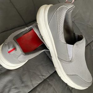 Women’s Size 10 1/5 casual grey shoe memory foam